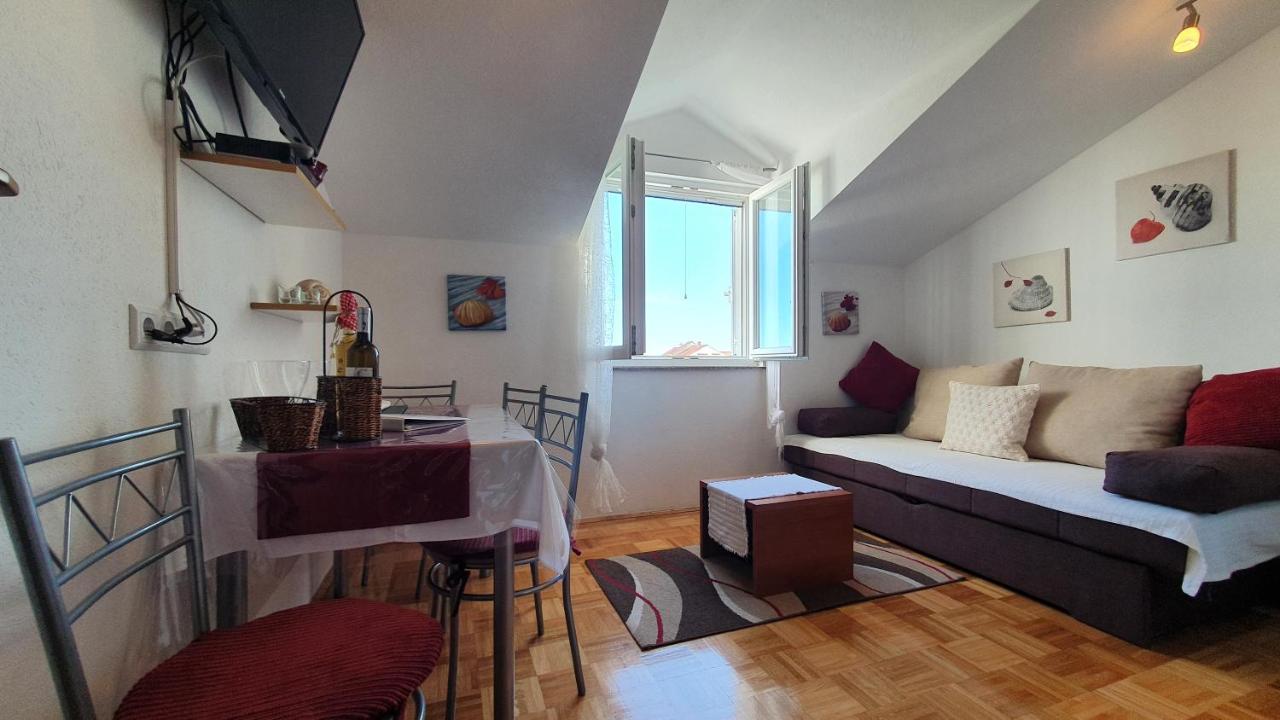 Apartmani Villa Lilliana Трибунь Экстерьер фото