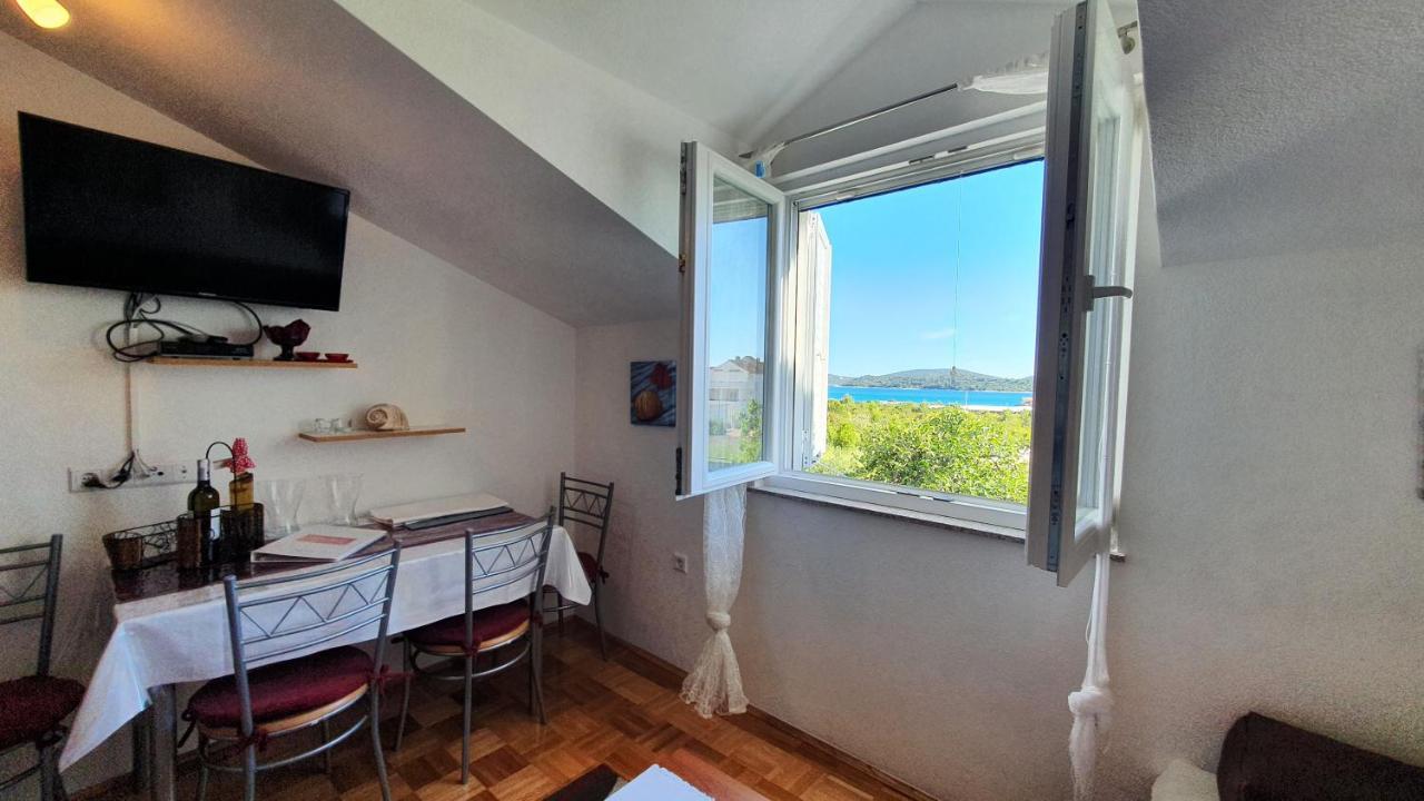 Apartmani Villa Lilliana Трибунь Экстерьер фото