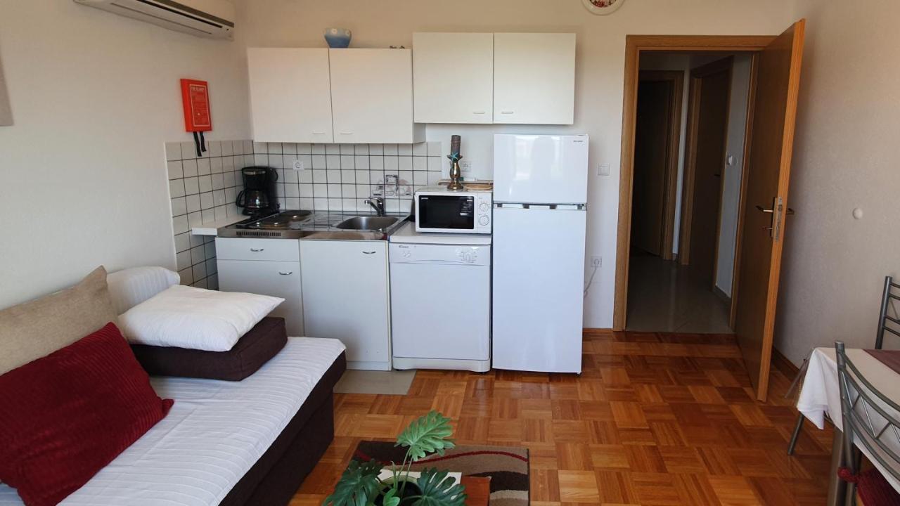 Apartmani Villa Lilliana Трибунь Экстерьер фото